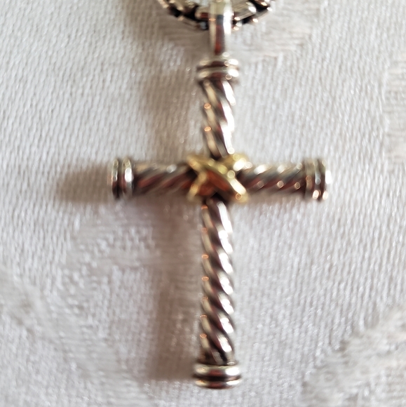 David Yurman Men's Cable Cross Pendant - Picture 4 of 4